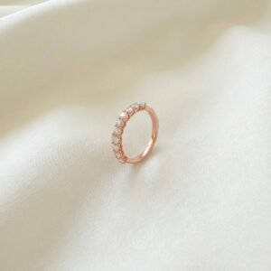 טבעת חצי אינטרנטי 10 יהלומים