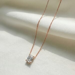 שרשרת סוליטר יהלום אמרלד